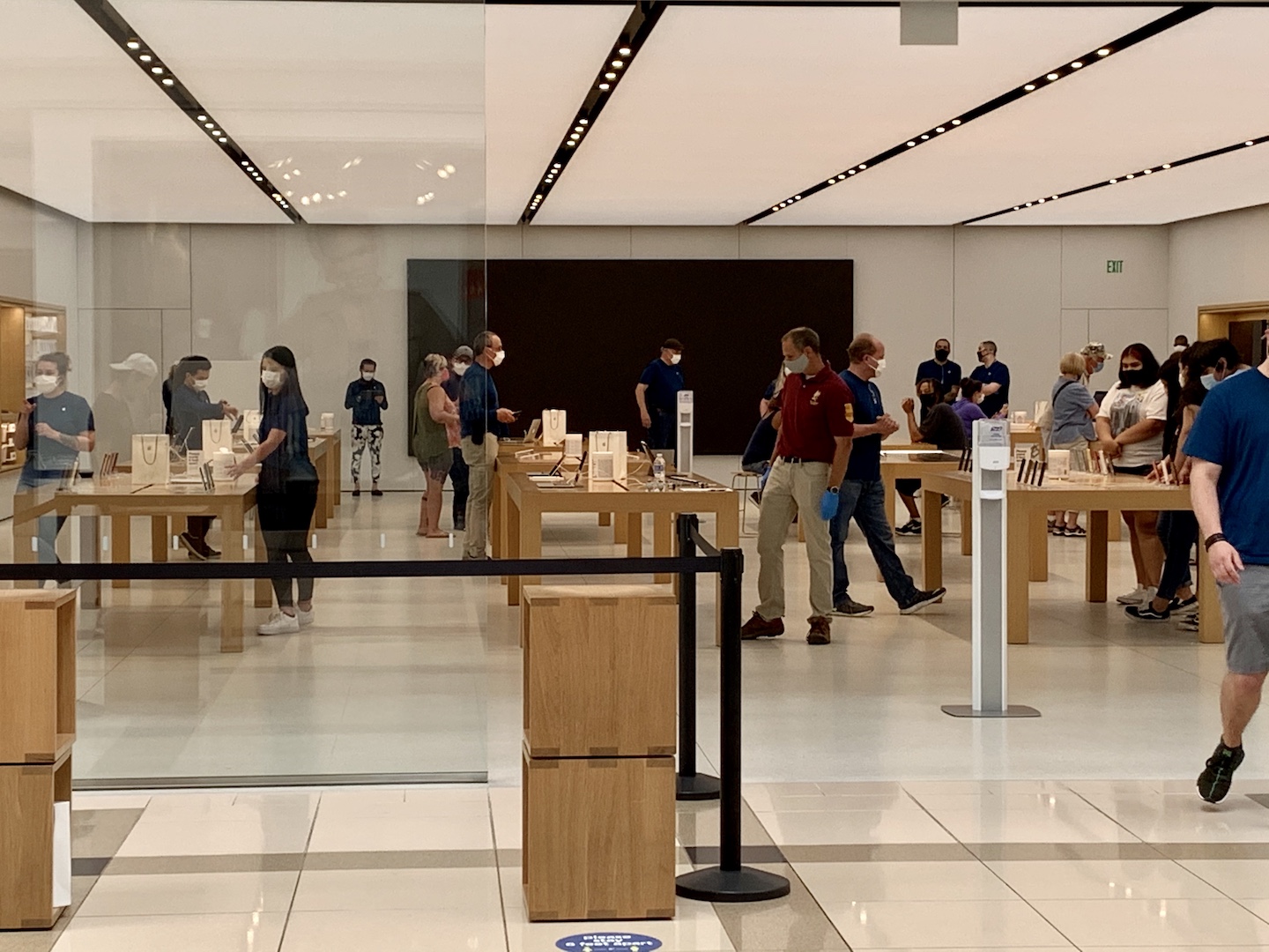 apple store woodlands apple store woodlands